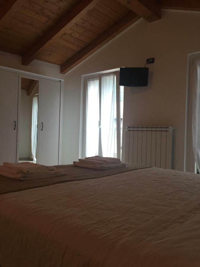 Ferienwohnung Casa Stefania Mandello del Lario Exterior foto