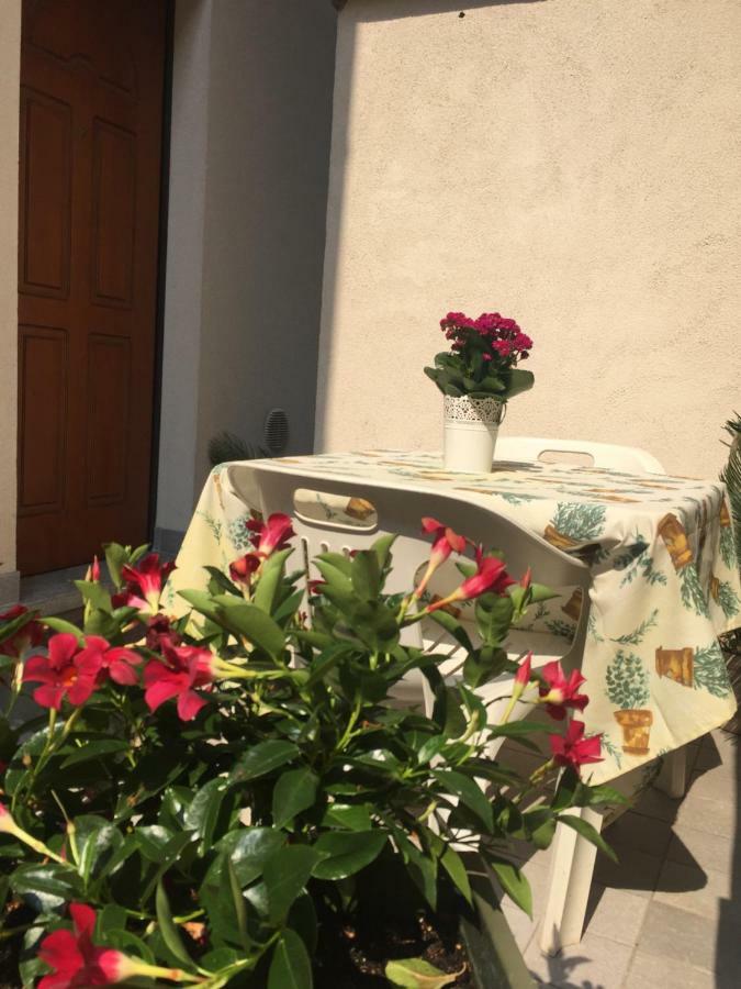 Ferienwohnung Casa Stefania Mandello del Lario Exterior foto